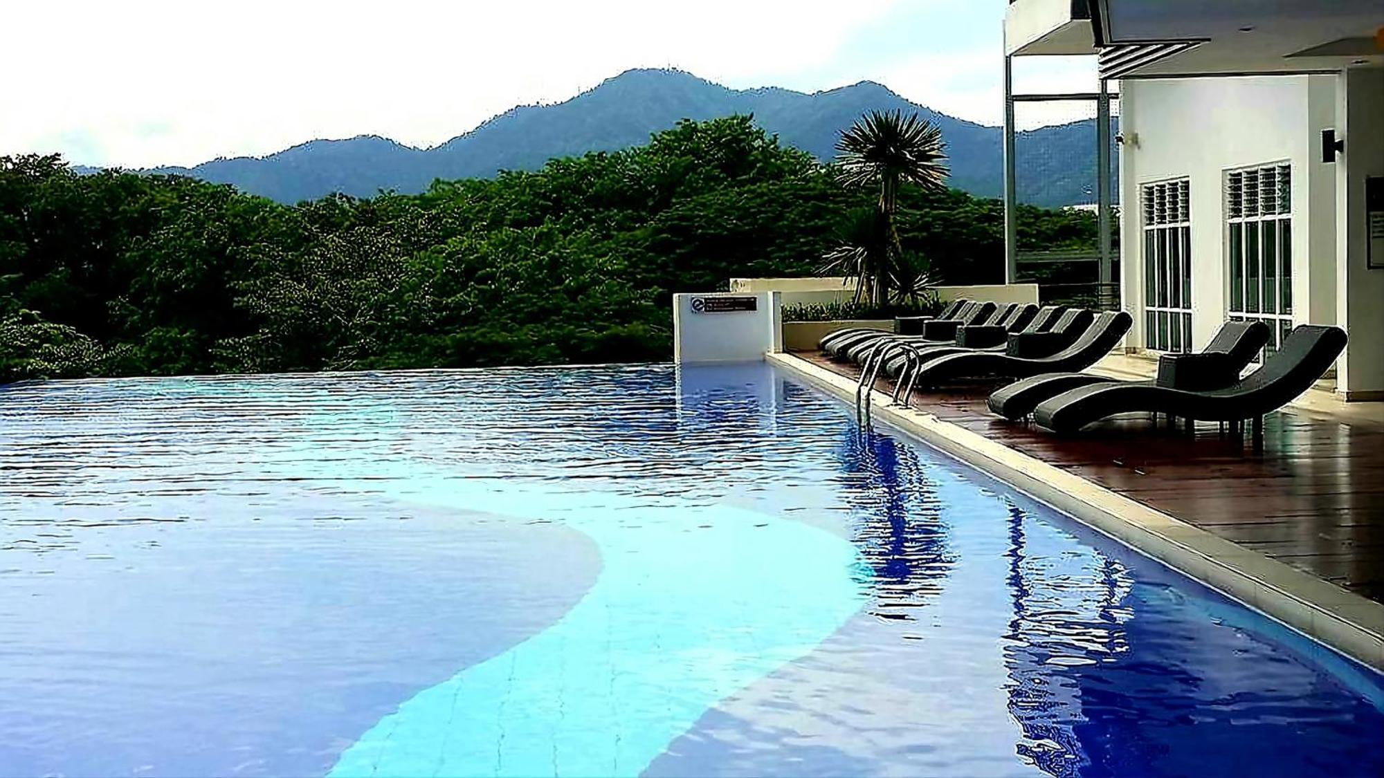 Majestic 3 Bedrooms Modern 6pax By Empire Pangsapuri *