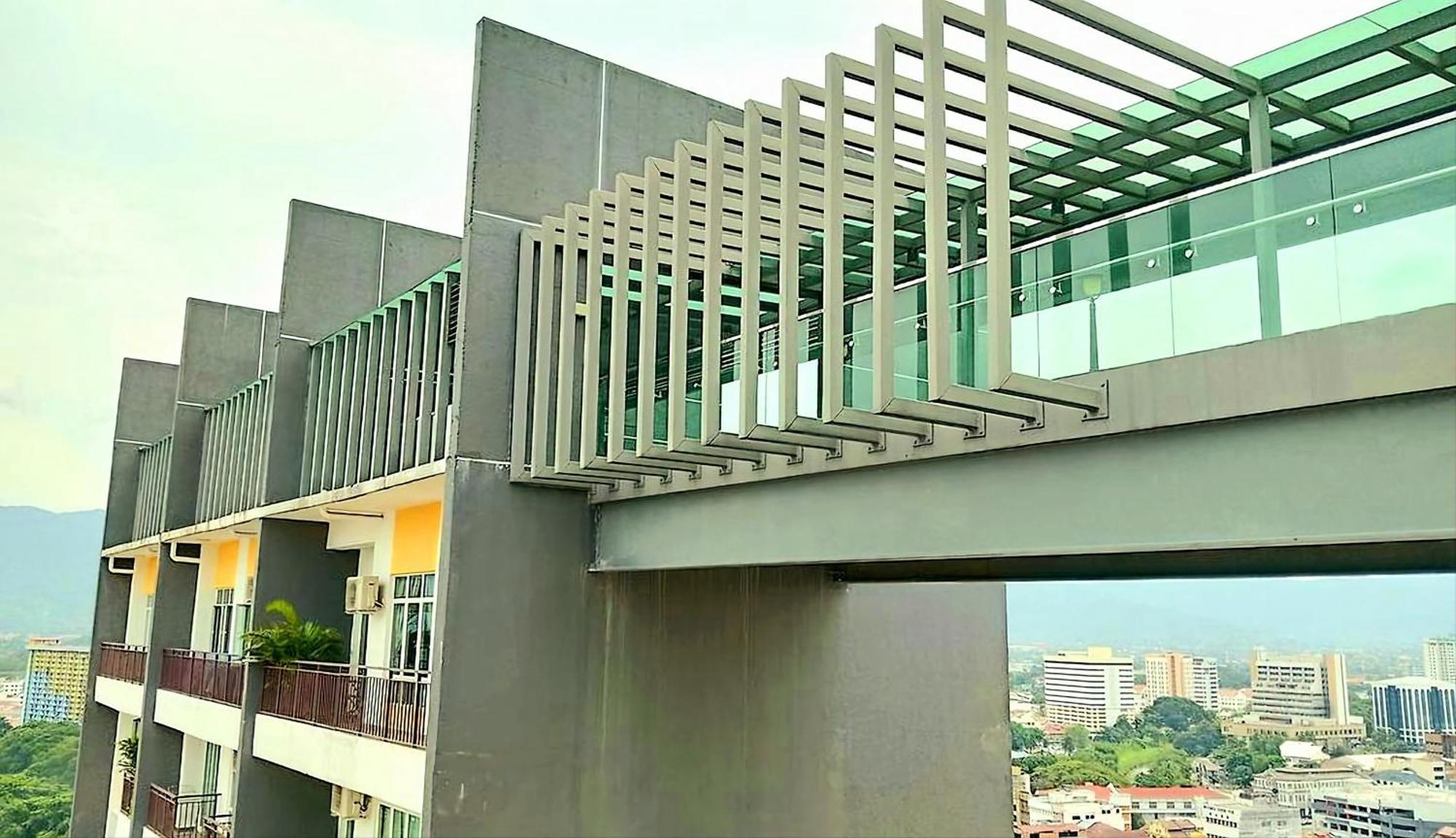 Majestic 3 Bedrooms Modern 6pax By Empire Pangsapuri *